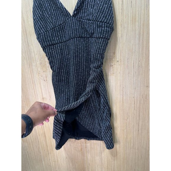 FOREVER 21 - Women's Stretch Dress with Straps - Black - Small - Picture 9 of 13